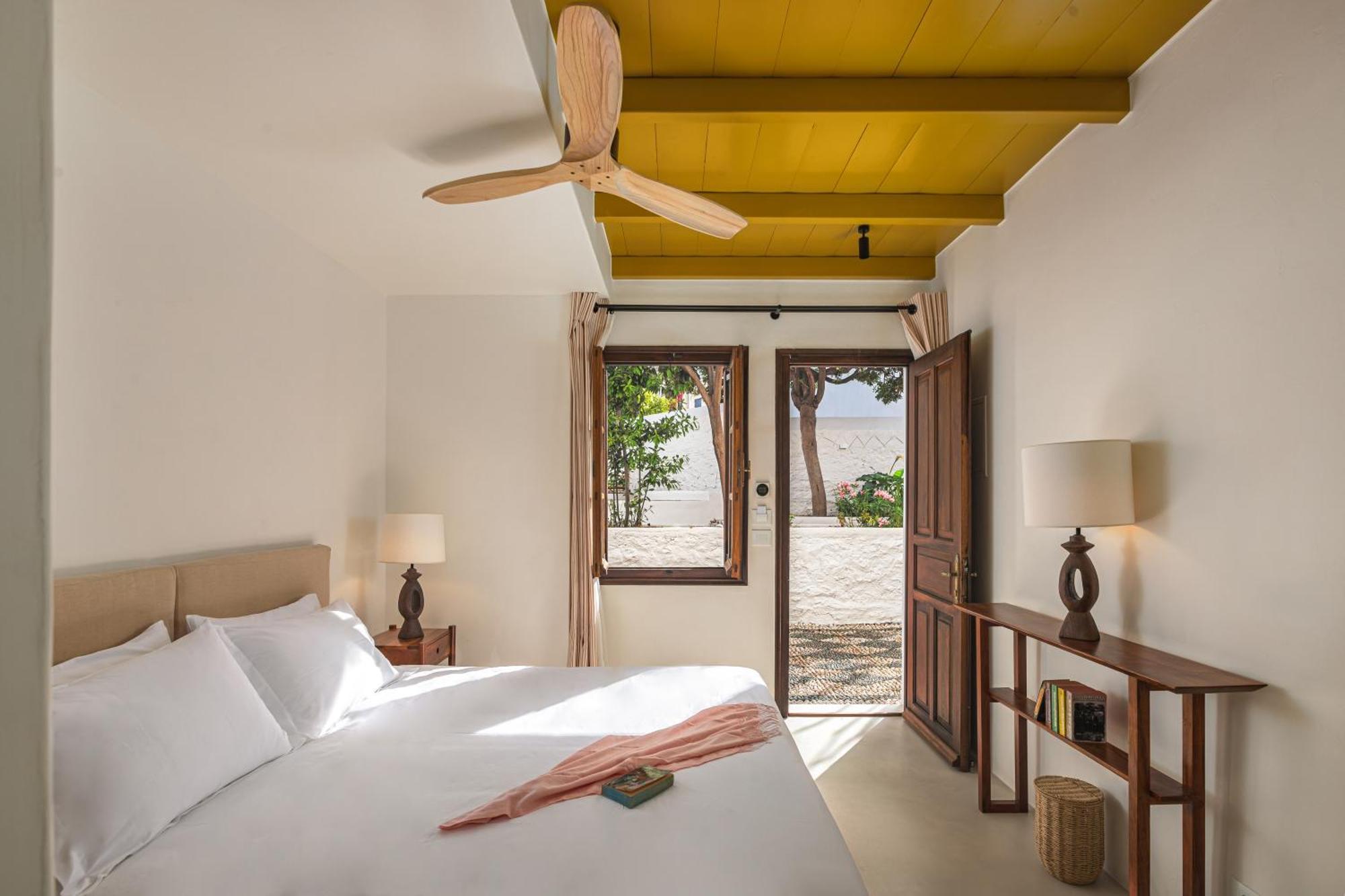 Teresa Spetses Hotel Ngoại thất bức ảnh