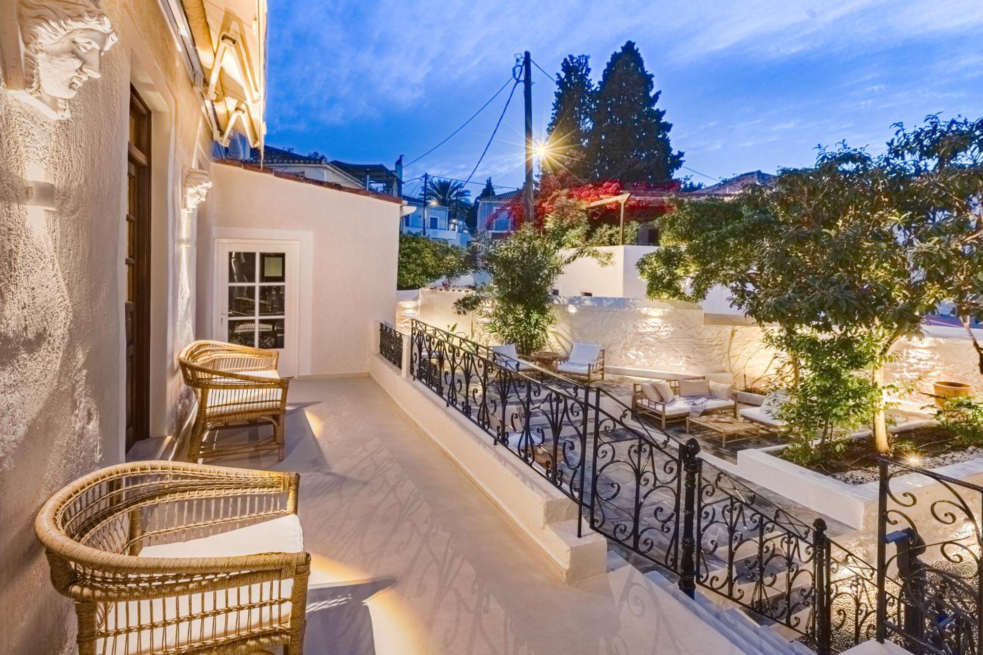 Teresa Spetses Hotel Ngoại thất bức ảnh